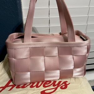 Harvey’s Original seatbelt pink handbag